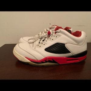 Air Jordan Retro 5 Low Fire Red